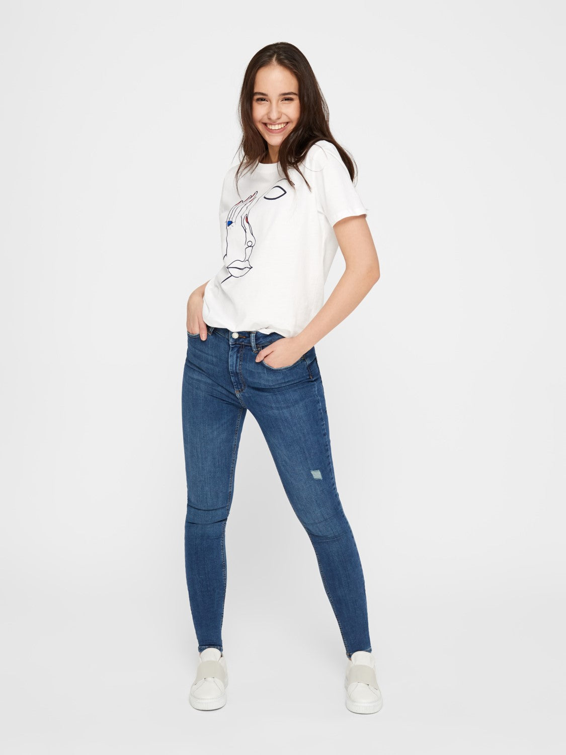 Pieces Delly Distressed Jeans B184