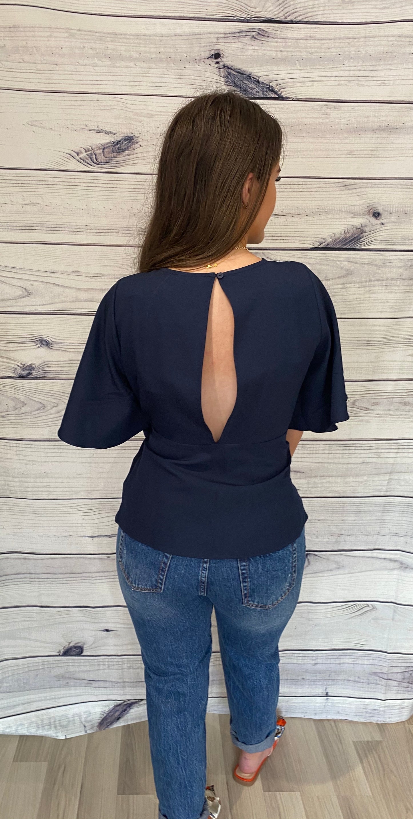 Ichi Belinda Top