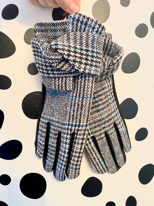 Peach Special Gloves