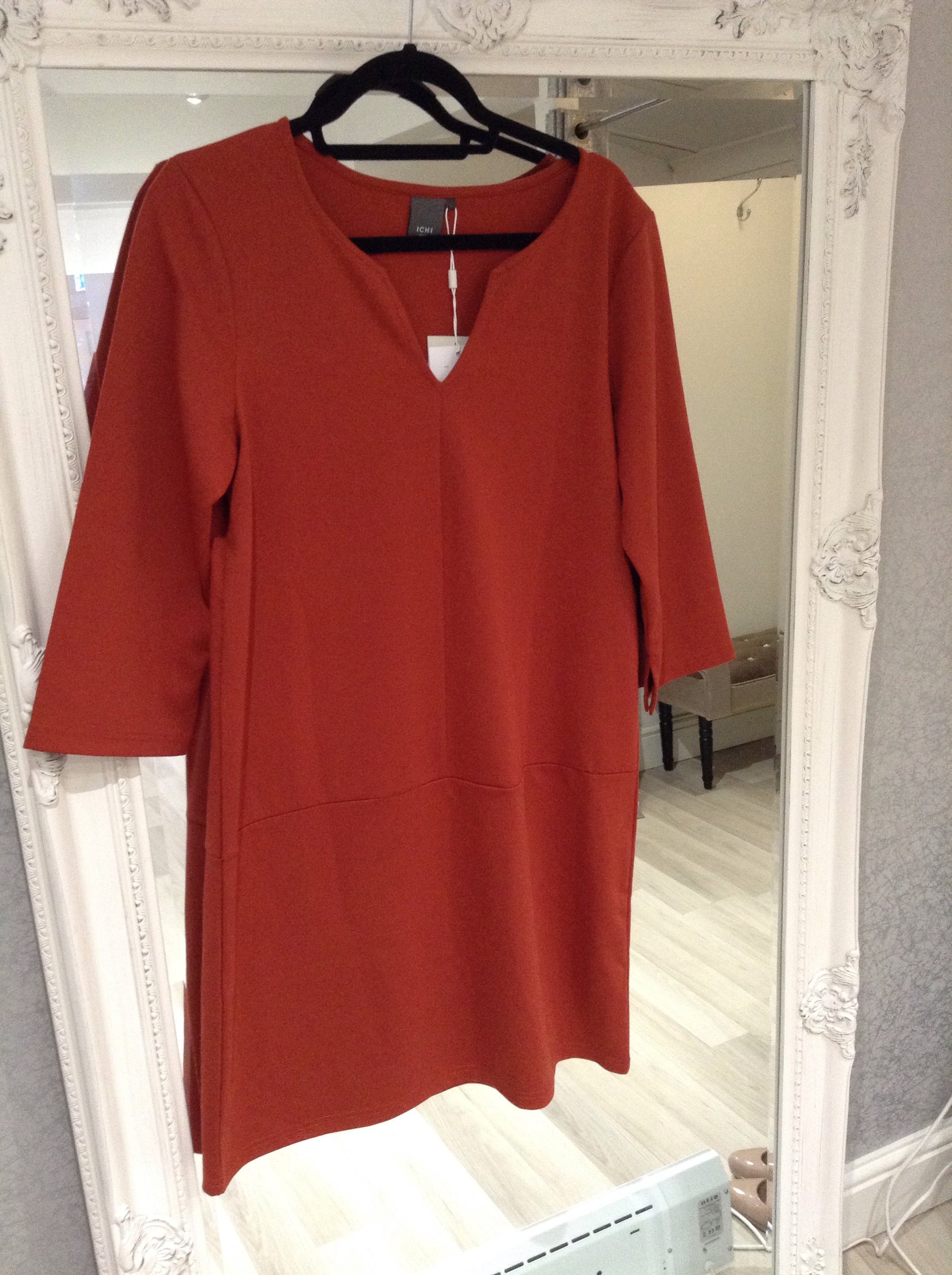 Ichi Kate Red Ochre Tunic – Lily's Boutique Ltd