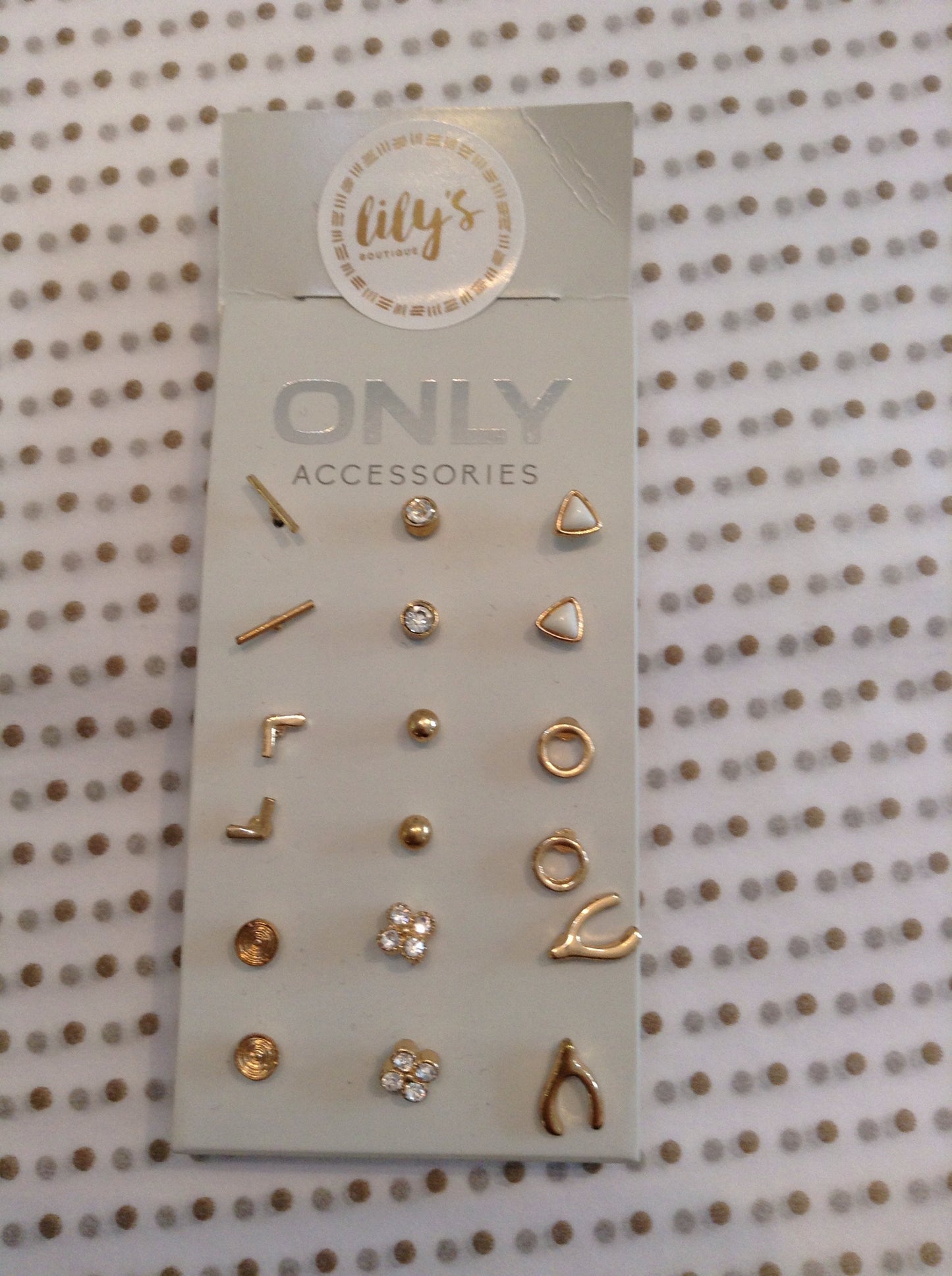Only Earring Set